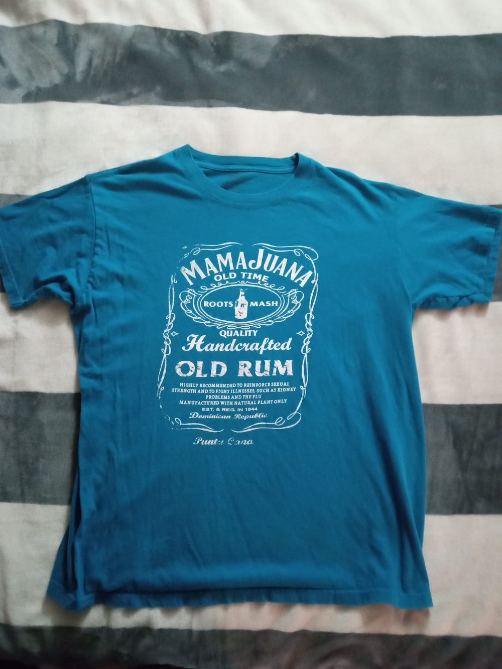 Source Unknown Teal Short-Sleeve Graphic Tee - Mamajuana Old Rum